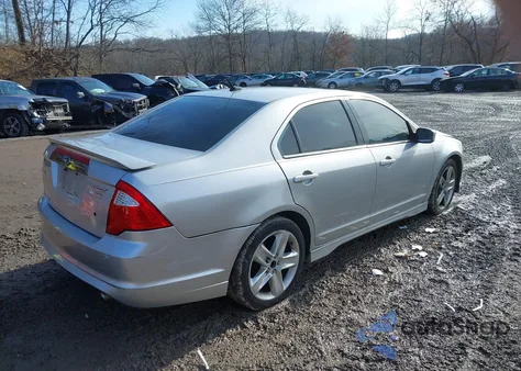 2011 Ford Fusion Sport из США, поврежденный, VIN 3FAHP0DC4BR121156